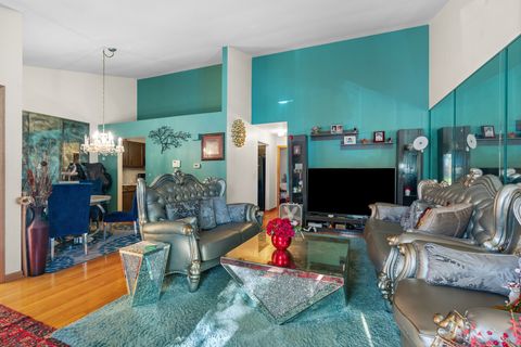 Tiny photo for 532 E Devon Avenue, Roselle, IL 60172 (MLS # 12509604)