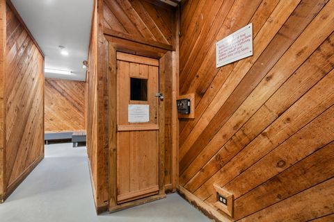 Tiny photo for 532 E Devon Avenue, Roselle, IL 60172 (MLS # 12509604)