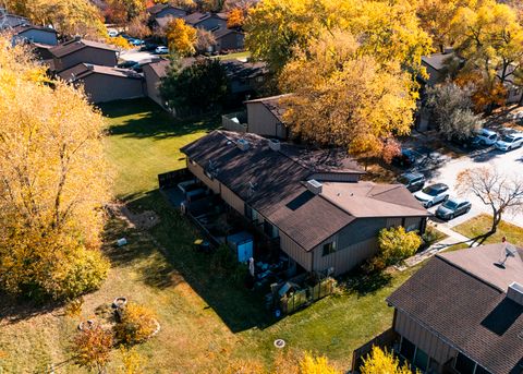 Tiny photo for 532 E Devon Avenue, Roselle, IL 60172 (MLS # 12509604)