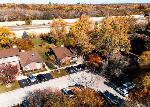 Tiny photo for 532 E Devon Avenue, Roselle, IL 60172 (MLS # 12509604)