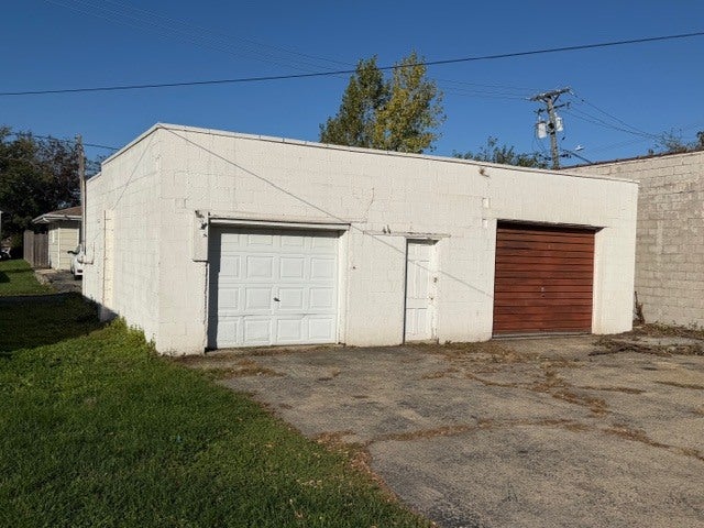 1523 N Raynor Avenue
