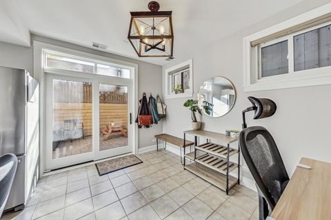 Tiny photo for 1429 W Henderson Street #1, Chicago, IL 60657 (MLS # 12491723)