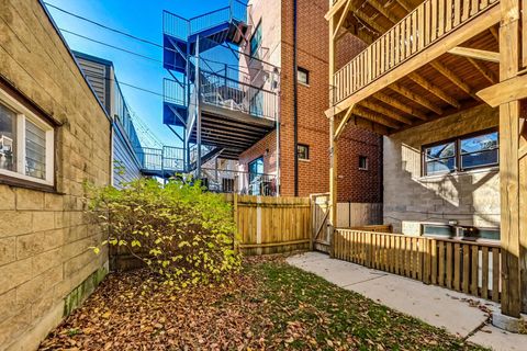 Tiny photo for 1429 W Henderson Street #1, Chicago, IL 60657 (MLS # 12491723)