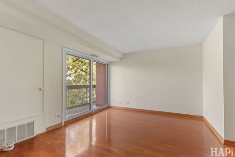 Tiny photo for 1840 Huntington Boulevard #415, Hoffman Estates, IL 60194 (MLS # 12485973)