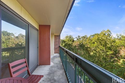 Tiny photo for 1840 Huntington Boulevard #415, Hoffman Estates, IL 60194 (MLS # 12485973)