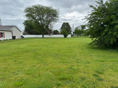 504 N Pine Street Gardner IL 60424