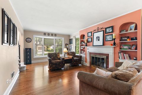 Tiny photo for 625 Perth Avenue, Flossmoor, IL 60422 (MLS # 12491057)