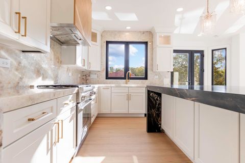 Tiny photo for 9427 Falling Waters Drive, Burr Ridge, IL 60527 (MLS # 12530996)