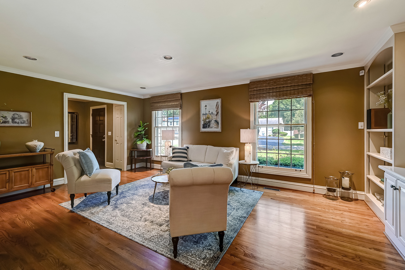 5707 Lawn Drive