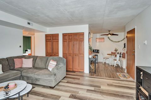 Tiny photo for 7140 166th Street #201, Tinley Park, IL 60477 (MLS # 12611326)