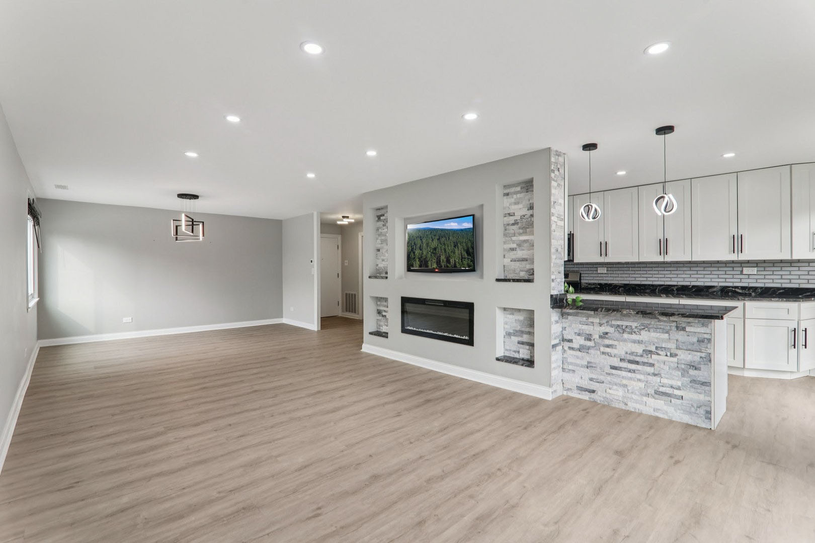 8650 Ferris Avenue 203