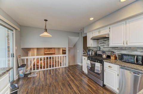 Tiny photo for 18724 Loomis Avenue, Homewood, IL 60430 (MLS # 12611816)