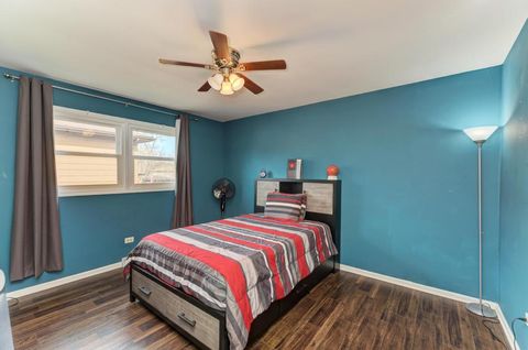 Tiny photo for 18724 Loomis Avenue, Homewood, IL 60430 (MLS # 12611816)