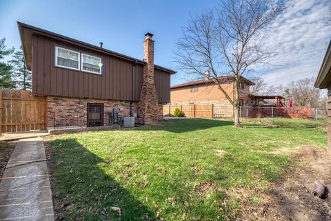 Tiny photo for 18724 Loomis Avenue, Homewood, IL 60430 (MLS # 12611816)