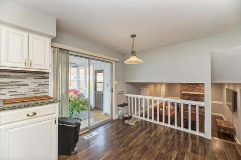 Tiny photo for 18724 Loomis Avenue, Homewood, IL 60430 (MLS # 12611816)