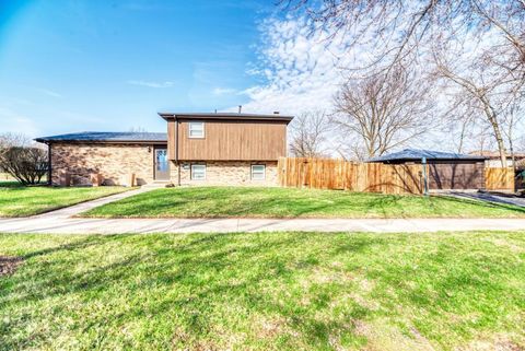 Tiny photo for 18724 Loomis Avenue, Homewood, IL 60430 (MLS # 12611816)