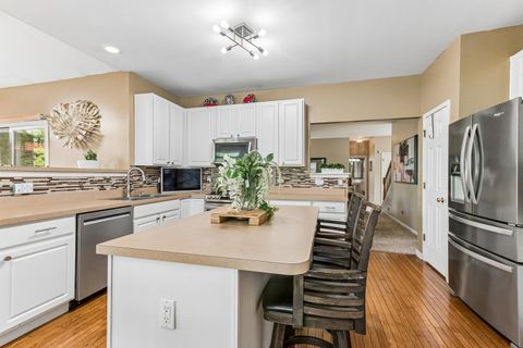 Tiny photo for 4608 Joyce Lane, McHenry, IL 60050 (MLS # 12629930)