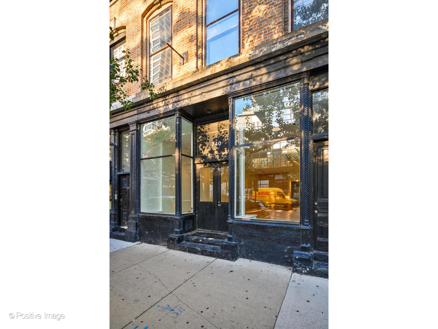 740 N Wells Street