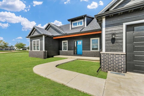 Tiny photo for 2834 Stone Creek Boulevard, Urbana, IL 61802 (MLS # 12581115)