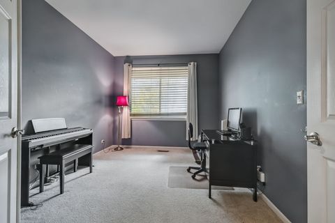 Tiny photo for 2948 Waters Edge Circle, Aurora, IL 60504 (MLS # 12469547)