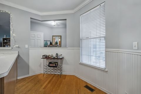 Tiny photo for 2948 Waters Edge Circle, Aurora, IL 60504 (MLS # 12469547)