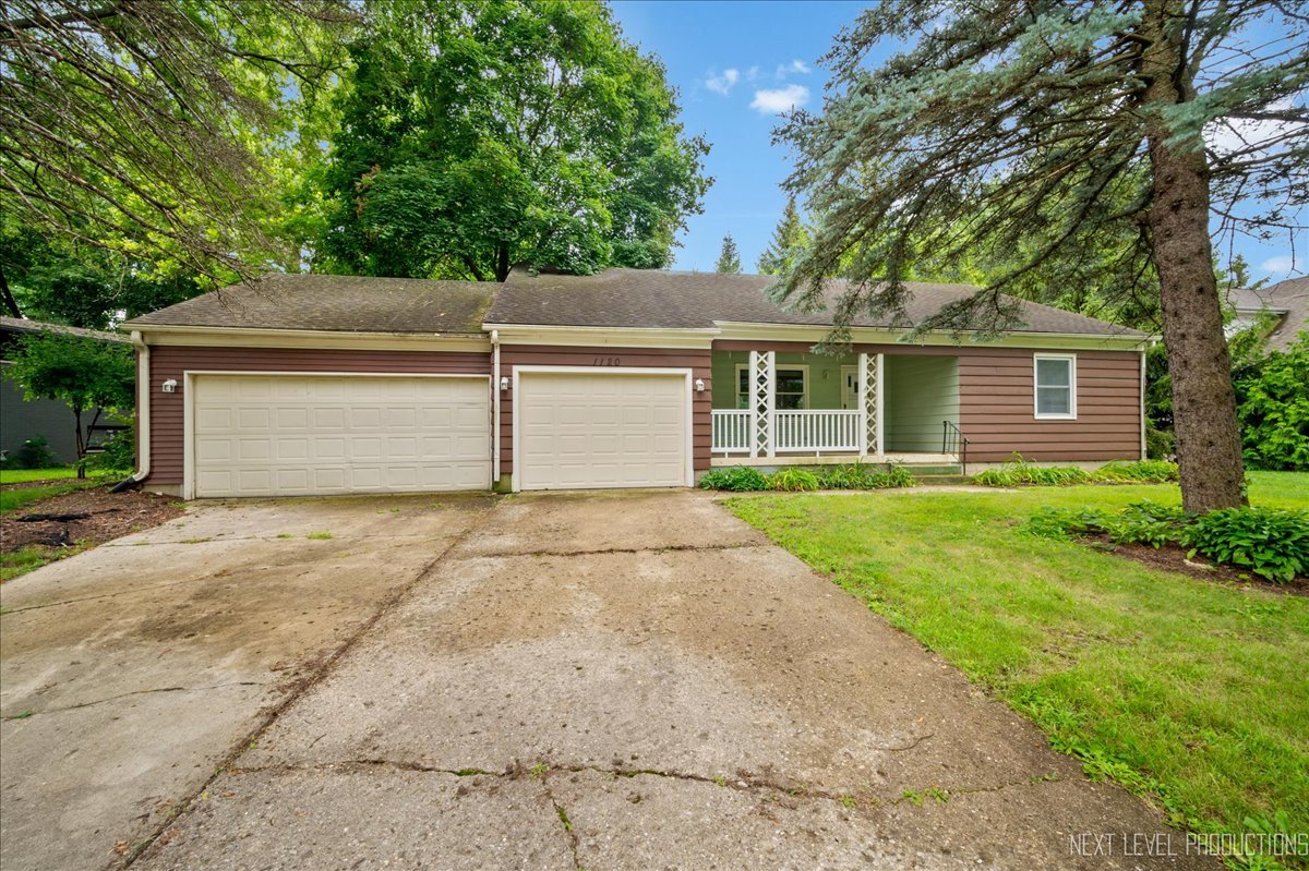 View Geneva, IL 60134 house