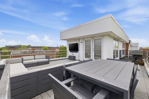Tiny photo for Chicago, IL 60657 (MLS # 12773671)