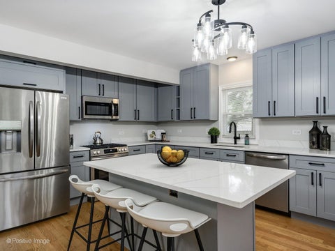 Tiny photo for 1950 Monroe Avenue, Glenview, IL 60025 (MLS # 12655084)