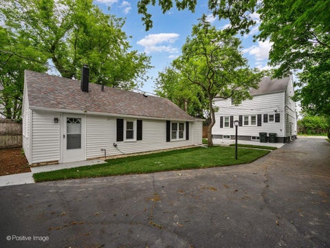 Tiny photo for 1950 Monroe Avenue, Glenview, IL 60025 (MLS # 12655084)