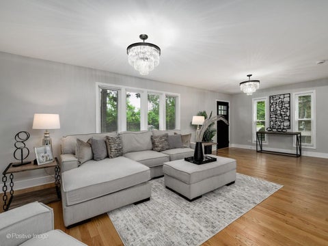 Tiny photo for 1950 Monroe Avenue, Glenview, IL 60025 (MLS # 12655084)