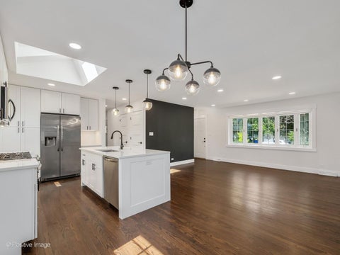 Tiny photo for 808 Delles Road, Wheaton, IL 60189 (MLS # 12627564)