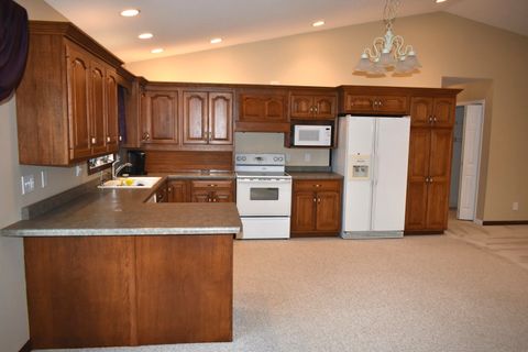 Tiny photo for 1308 W Carol Drive, Roanoke, IL 61561 (MLS # 12579355)