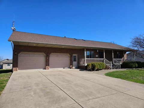 Tiny photo for 1308 W Carol Drive, Roanoke, IL 61561 (MLS # 12579355)