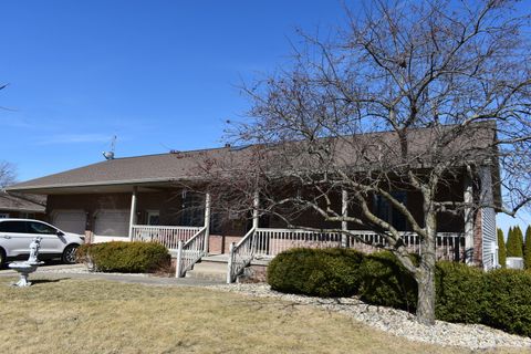 Tiny photo for 1308 W Carol Drive, Roanoke, IL 61561 (MLS # 12579355)