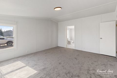 Tiny photo for 10868 E Le Claire Street, Grant Park, IL 60940 (MLS # 12482372)