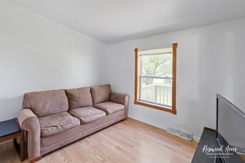 Tiny photo for 10868 E Le Claire Street, Grant Park, IL 60940 (MLS # 12482372)