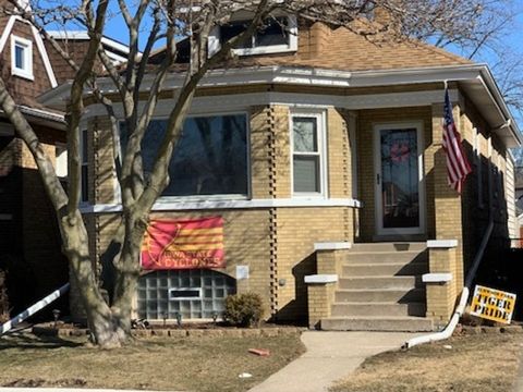 A home in Elmwood Park