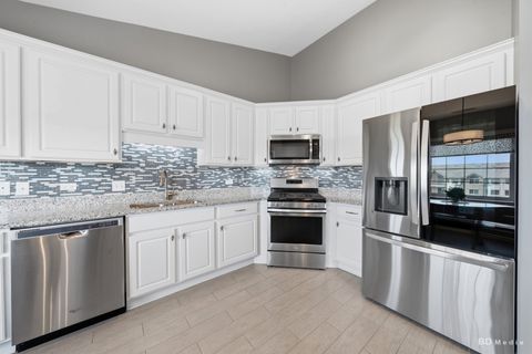 Tiny photo for 14160 SHEFFIELD Drive #404, Homer Glen, IL 60491 (MLS # 12624421)