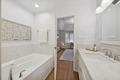 Tiny photo for 407 W Hillgrove Avenue, La Grange, IL 60525 (MLS # 12577455)