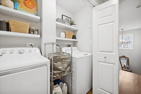 Tiny photo for 407 W Hillgrove Avenue, La Grange, IL 60525 (MLS # 12577455)