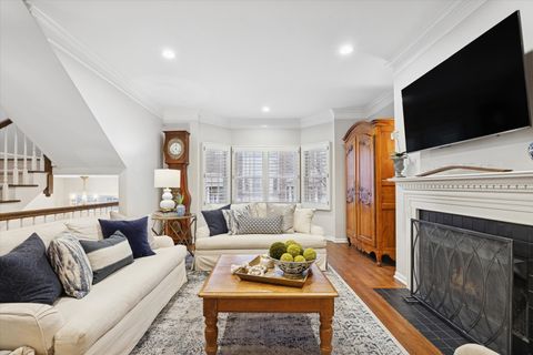 Tiny photo for 407 W Hillgrove Avenue, La Grange, IL 60525 (MLS # 12577455)