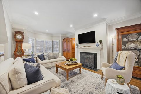 Tiny photo for 407 W Hillgrove Avenue, La Grange, IL 60525 (MLS # 12577455)