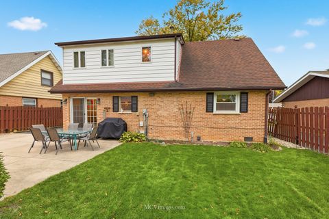 Tiny photo for 13125 E Playfield Drive, Crestwood, IL 60418 (MLS # 12506247)