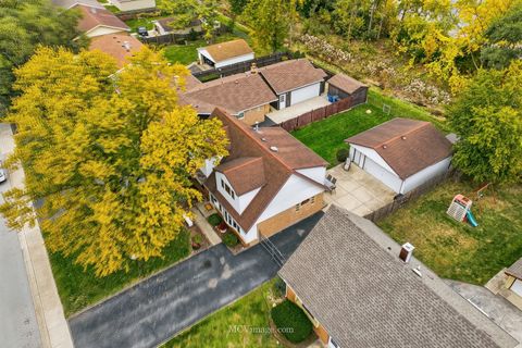 Tiny photo for 13125 E Playfield Drive, Crestwood, IL 60418 (MLS # 12506247)