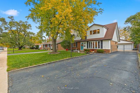 Tiny photo for 13125 E Playfield Drive, Crestwood, IL 60418 (MLS # 12506247)