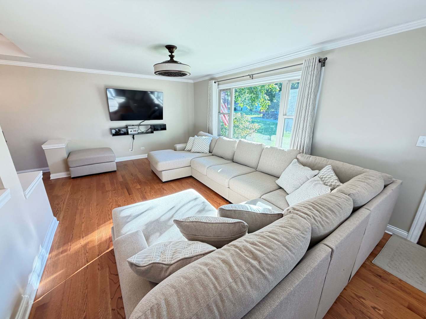 445 Stanford Drive