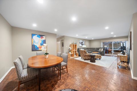 Tiny photo for 1220 Rudolph Road #1B, Northbrook, IL 60062 (MLS # 12552529)