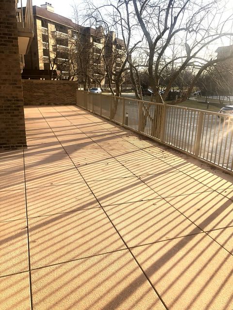 Tiny photo for 1220 Rudolph Road #1B, Northbrook, IL 60062 (MLS # 12552529)