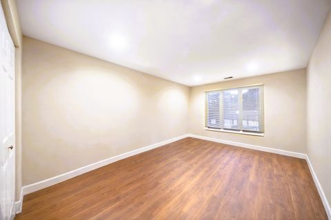 Tiny photo for 1220 Rudolph Road #1B, Northbrook, IL 60062 (MLS # 12552529)
