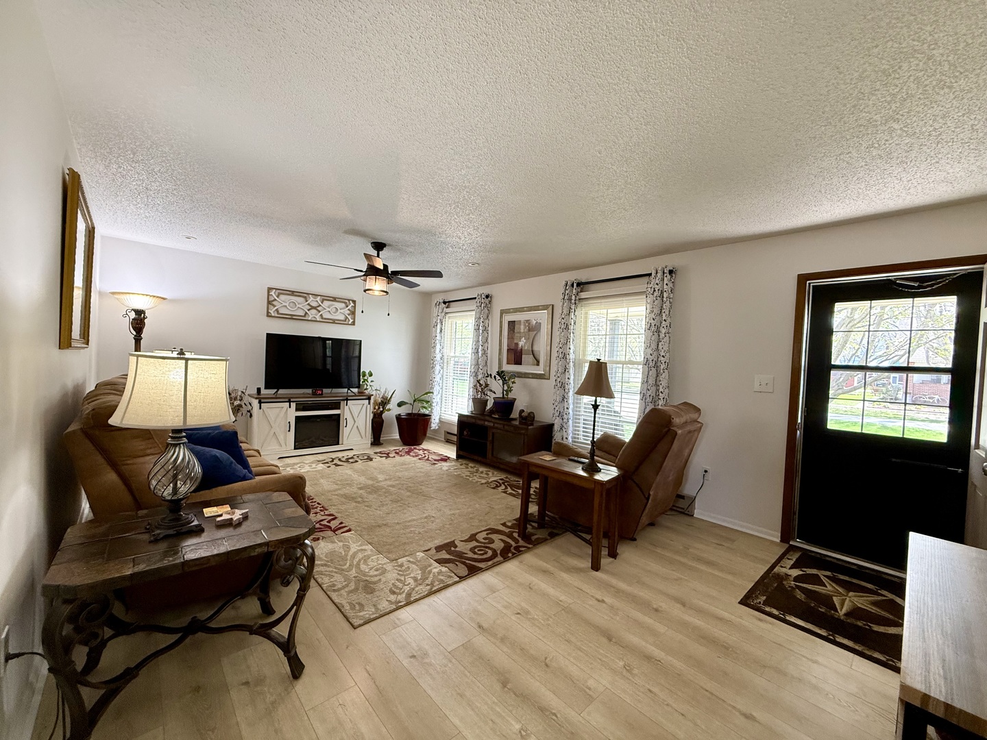 107 W Third Street